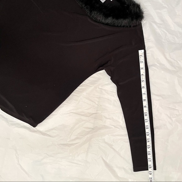 ✨Faux Fur Neck Audrey Hepburn Style Party Top✨ - Picture 2 of 8